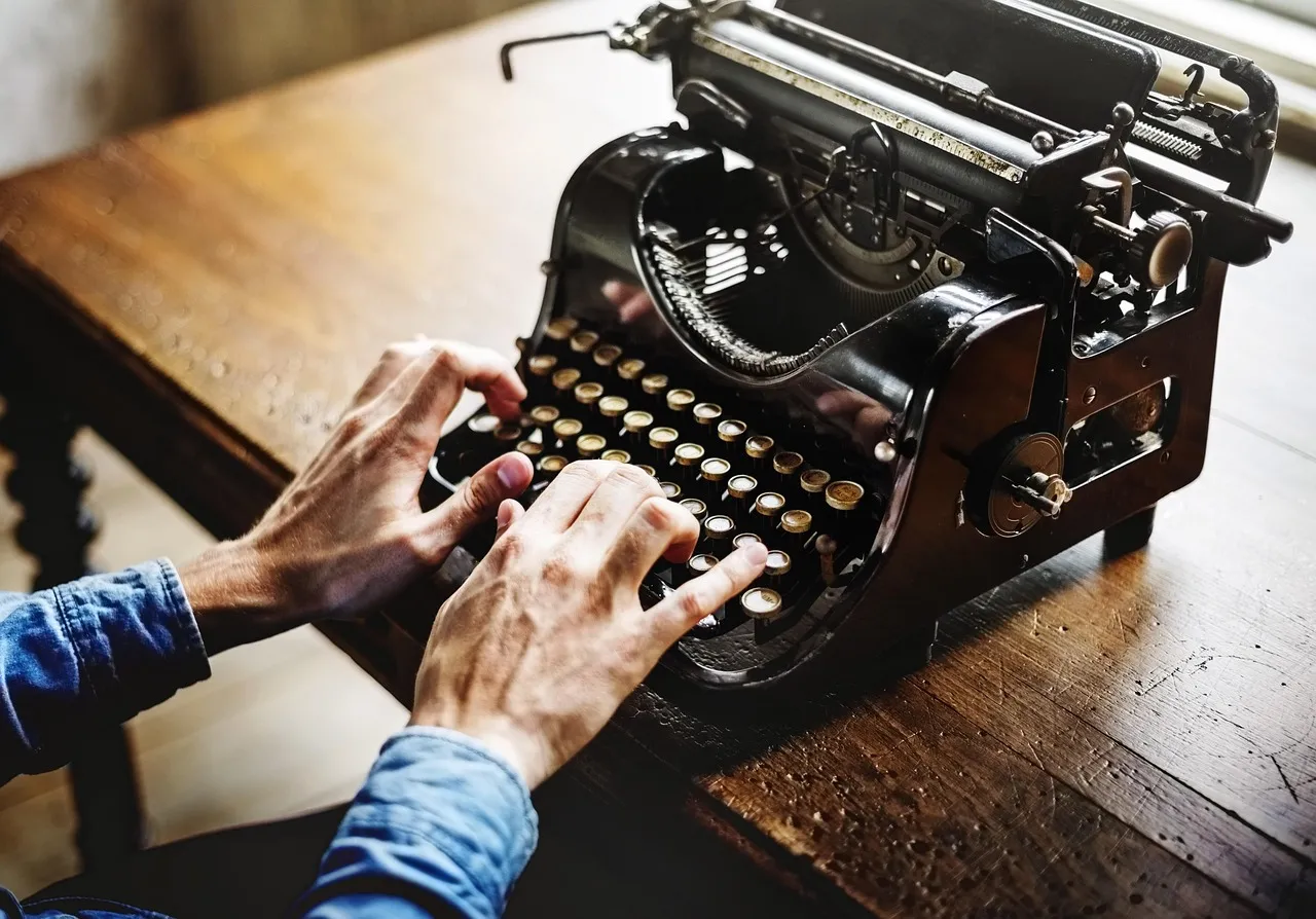 TypeScript untuk Developer JavaScript: Panduan Praktis